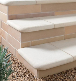 * PREMIUM SANDSTONE SANDBLASTED BULLNOSE STEP TREAD QUADRANT - 30mm - MINT